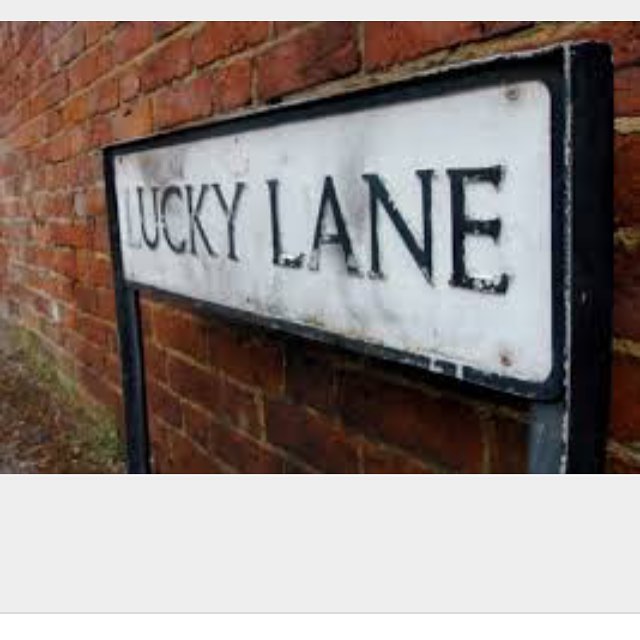 Wonder what happens when you walk down here #LuckyLane #GetLucky #Exeter